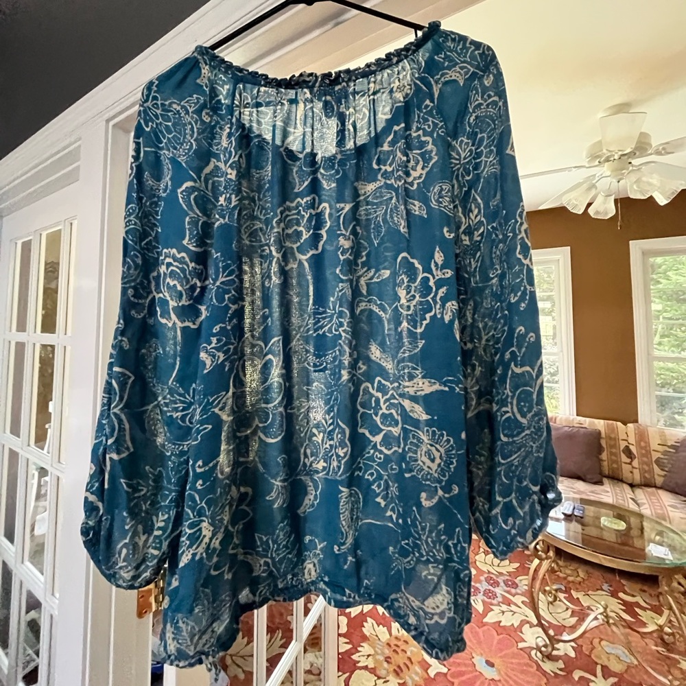 Lucky Brand beautiful blouse size XL